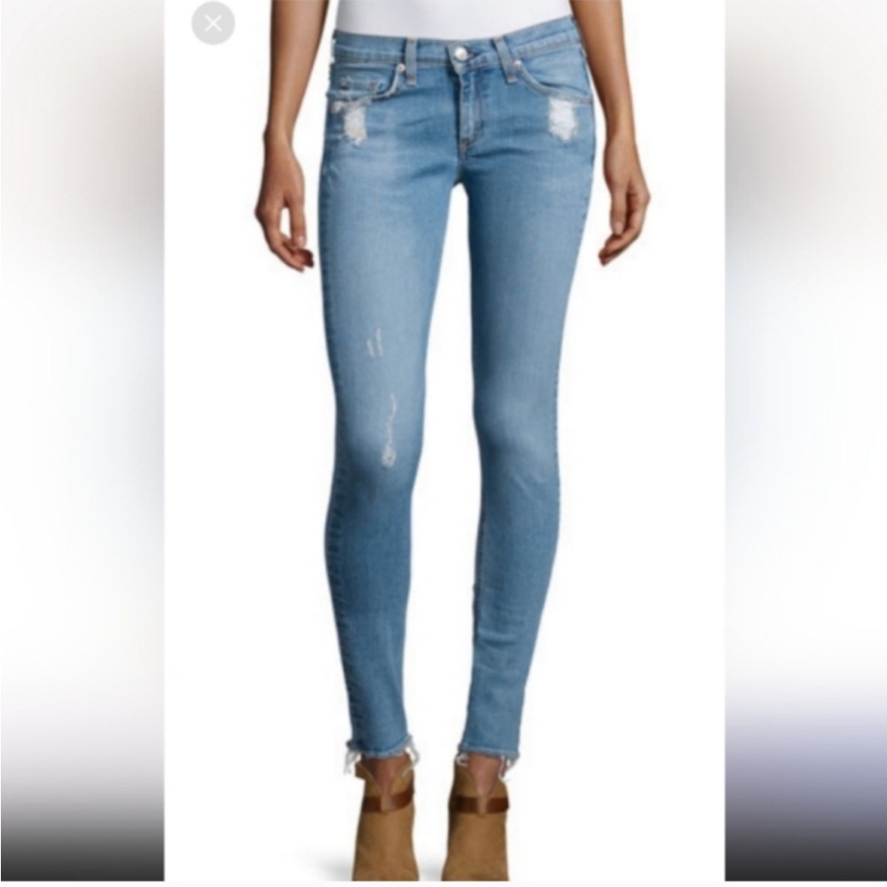 Rag and Bone medium wash distressed skinny jeans size 26